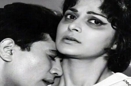 Khamoshi  खामोशी- तूम पुकार लो Review in marathi