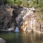 वळण निसरडे-प्रेमकथा वळण निसरडे-प्रेमकथा