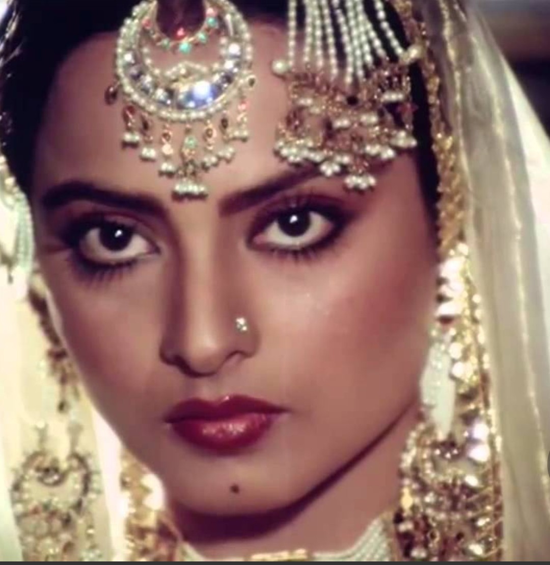 जुस्तजू जिसकी की उसको  उमराव जान Lyrics and song review
